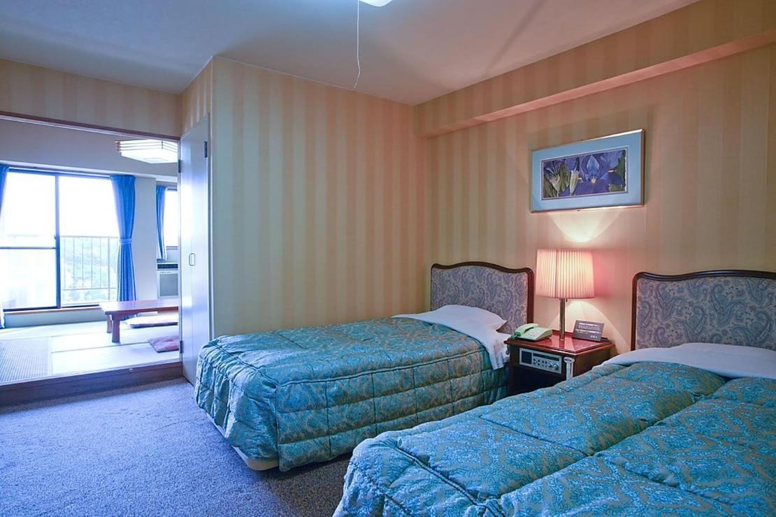 Hotel Green Hill Otaki Екстериор снимка